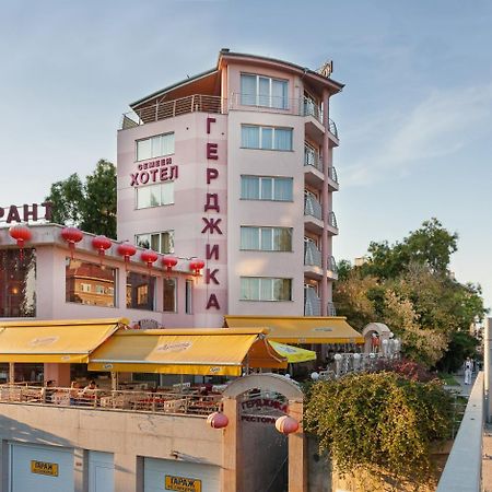Family Hotel Gerdjika Пловдив Экстерьер фото